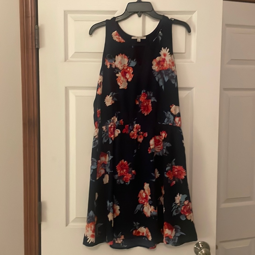 Spring/summer dress. 41 Hawthorne size medium.